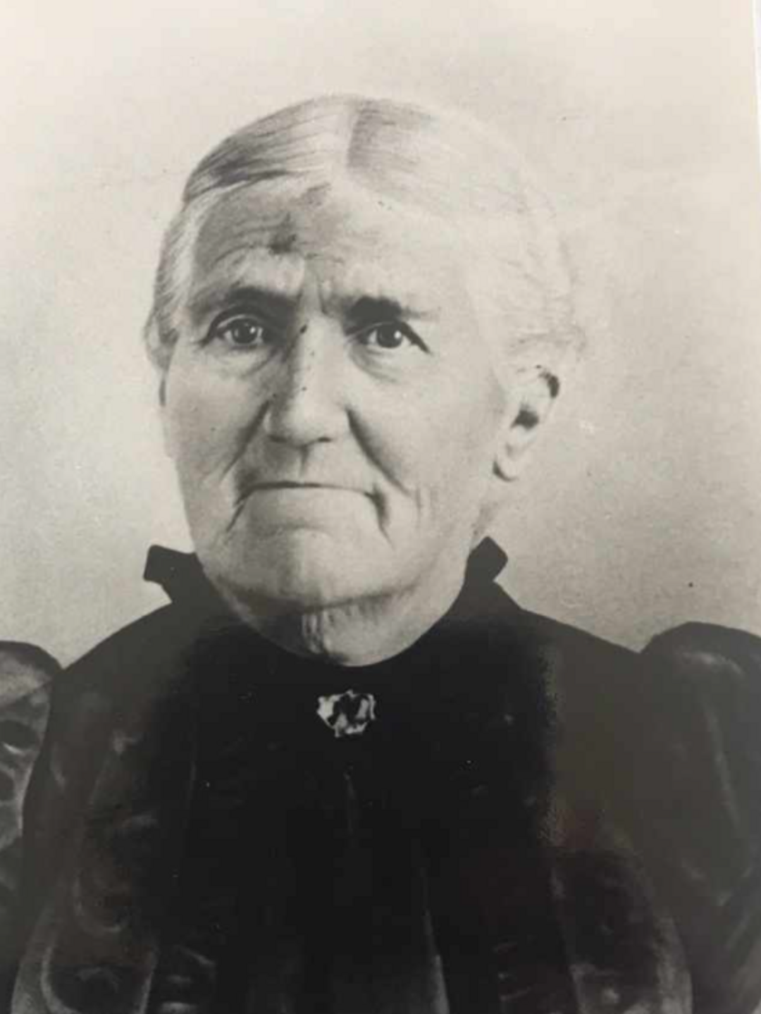 Agnes Cochran Hair (1828 - 1914) Profile